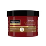 TRESemmé Keratin Smooth Deep Smoothing Mask rinse-out hair treatment with hydrolysed keratin for soft, shiny, frizz-free hair 440 ml