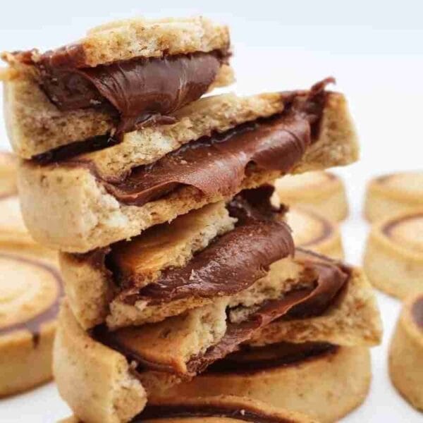 Nutella Biscuits Tube Filed Inside With Nutella Chocolate - 166gm