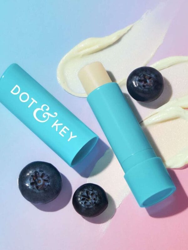 Dot & Key Blueberry Bliss Barrier Repair Hydrating SPF 50 PA+++ Lip Balm 4.5g