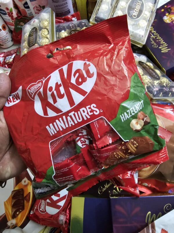 Nestle Kitkat Miniatures Hazelnut Chocolate 10'S 107G