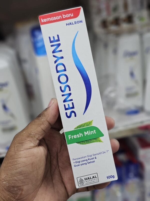 Sensodyne Daily Sensitivity Toothpaste, 100 mL