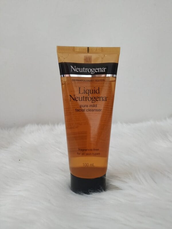 Neutrogena Liquid Pure Mild Facial Cleanser 100ml